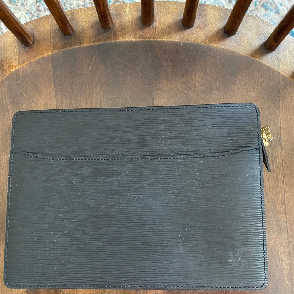 Louis Vuitton Epi Pochette